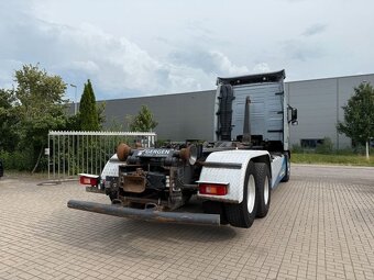Volvo FH480 6X2 hákový kontejner - 10