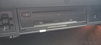 VW GOLF KOMBI 1,6TDi r.v.2014,naj: 174tkm,NAVI,DOHODA - 10