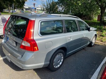 Havarované Volvo V70 - 10