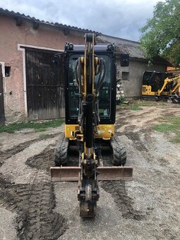 Caterpillar CAT 301.8 - 10