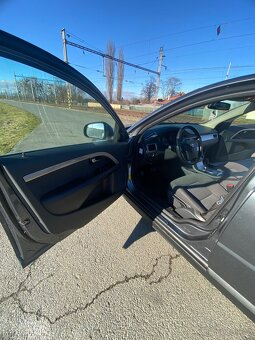 Volvo s80 2.5T / NOVÁ STK - 10
