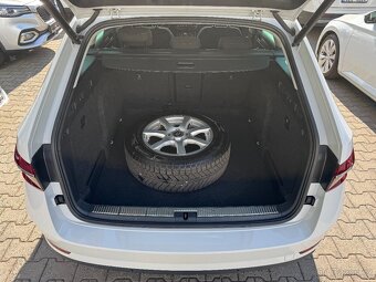 Škoda Superb 3 2.0TDI 147kW DSG Tažné Matrix Navi Kamera DAB - 10