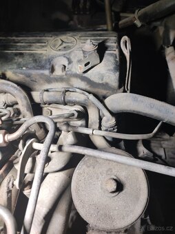 Mercedes-Benz W123 benz.motor + aut.prevodovka - 10