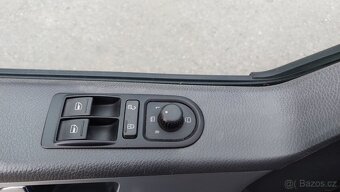 Volkswagen multivan 2.0 tdi 103kw Comfortline - 10