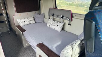 Hymer Magic – obytná dodávka Fiat Ducato 2.5 TD, 4 místa - 10