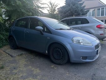 Prodám nebo vyměním Fiat Grande Punto 1.2i  48 KW   R.V.2009 - 10