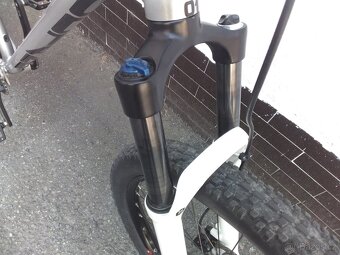 Octane One Hooner - 10