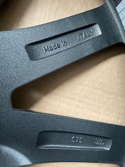 Nove original alu Audi Q7 SQ7 4M r20 285/45/20 100% - 10