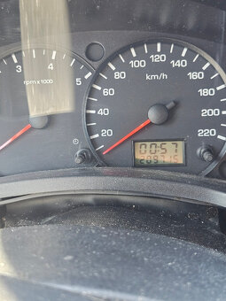 Ford Transit Connect 1.8 TDCi - 10