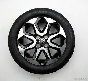 Toyota Aygo - Originání 15" alu kola - Letní pneu - 10
