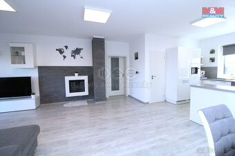 Prodej rodinného domu, 177 m², Veleň, ul. U Rybníka - 10