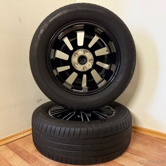 VW MULTIVAN T7 5x120 R17 ET60+LETNÍ 235/55R17 7/6mm - 10
