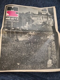 Časopisy před revolucí a listopad 89 - 10