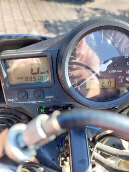 Yamaha R1 YFZ 1000 - 10
