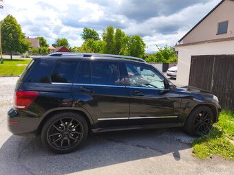 Mercedes Benz Glk - 10