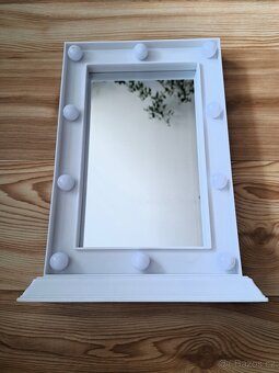 Zrcadlo s LED osvětlením - 10