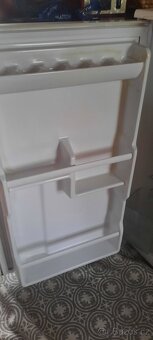 Malá lednička s mrazákem Gorenje - 10