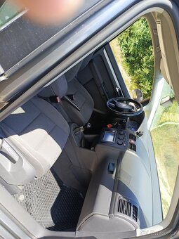 VW Touran 2.0tdi 100kw - 10