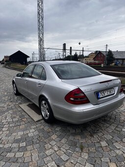 Mercedes Benz E270 CDI 130 KW - 10