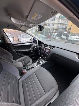 Škoda Octavia Combi 2.0 TDI DSG • r. 12/2018 • 233 573 km Ce - 10