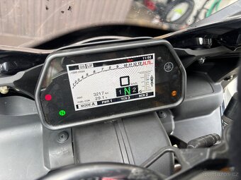 Yamaha R1 2018 najeto 3 tis. - 10