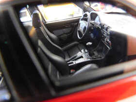 model auta BMW E34 M5 Touring červená farba Otto mobile 1:18 - 10