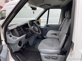 Ford Transit - 10