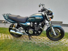 Yamaha xjr 1300 - 10