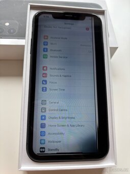 iphone 11 128GB s poškozeným displejem - 10