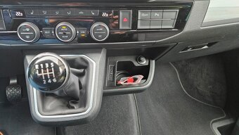 Volkswagen Multivan 2.0 TDI 110 kW Highline - 10