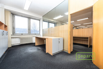 Pronájem kancelářského prostoru, 653 m2, Plzeňská, Praha 5 - 10