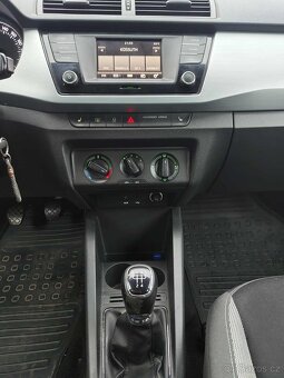 Škoda Fabia 1.2 TSI Active - 10