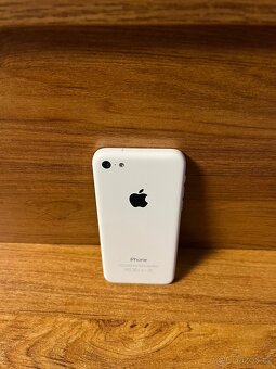 Apple iPhone 5C - 10