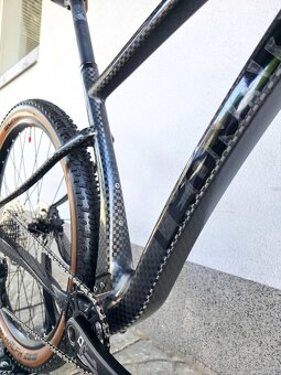 Horské kolo Leonardi Factory Racing DARKLITE Carbon 29″ - 10