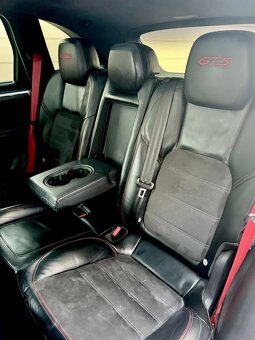 Porsche Cayenne GTS - 10