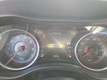 Dodge Charger na náhradní díly 3.6 V6 2016 - 10