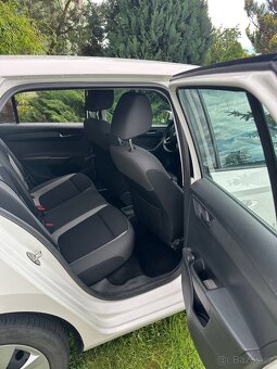 Škoda Fabia 3, 73 tisíc km, benzín - 10