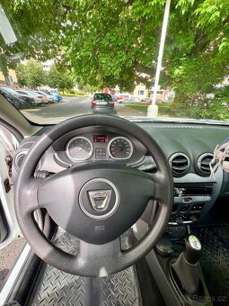 Dacia Duster 1.6 77kW, benzín, r.v. 2012, STK do 2027 - 10