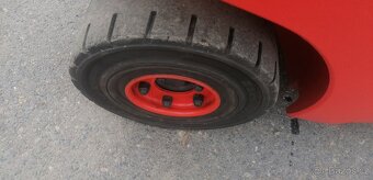 LINDE H35T boční posuv SLEVA - 10