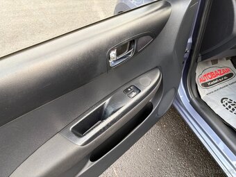 Hyundai i20, 1,2 63kW, SERVISKA - 10