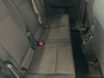 VW Caddy Maxi 2.0TDI 7.míst,tažné,serviska,2015 - 10