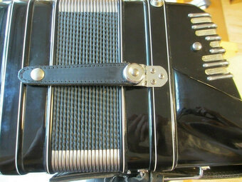 Baskytary Hohner Morino IVS 120 - 10