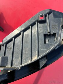 BMW X5 G05 Černé koncovky výfuků 8078669/8078670 - 10