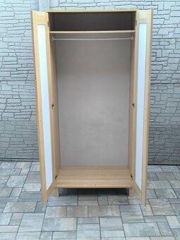 Prodám šatní skříň IKEA - 10
