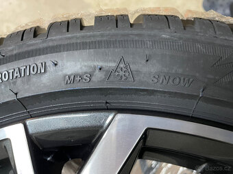NOVÉ BRIDGESTONE BLIZZAK LM005 235/40/19 96V XL FR DOT 2424 - 10