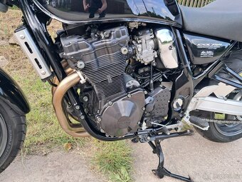 Suzuki Gsx 750 Inazuma - 10