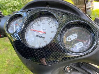 Skutr Honda X8R-X 70cc - 10