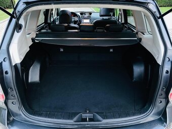 Subaru Forester 2.0i 4x4 AUT 1MAJITEL KAMERA VÝHŘEV SERVISKA - 10