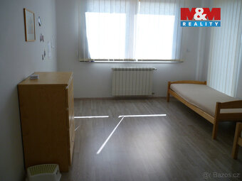 Pronájem rodinného domu 5+kk, 200 m², Praha 4, ul. Lhenická - 10