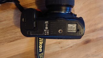 Nikon D300 a objektiv Nikkor 17-55 f2,8 - 10